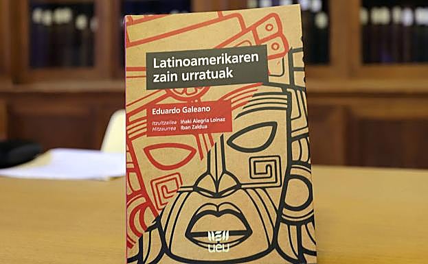 'Latinoamerikaren zain urratuak' liburuaren azala.
