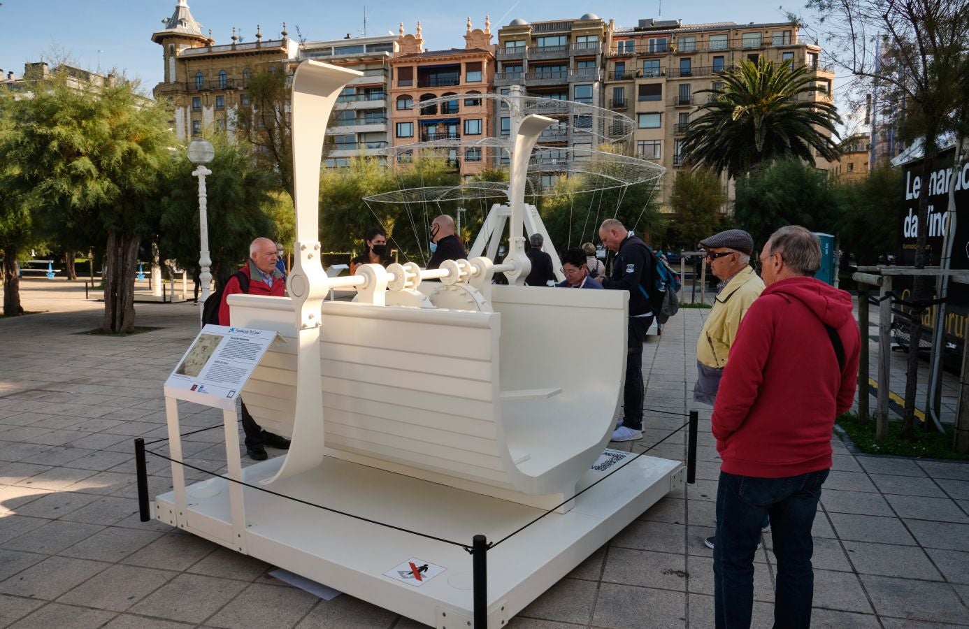 Fotos: Leonardo, vivo y vigente