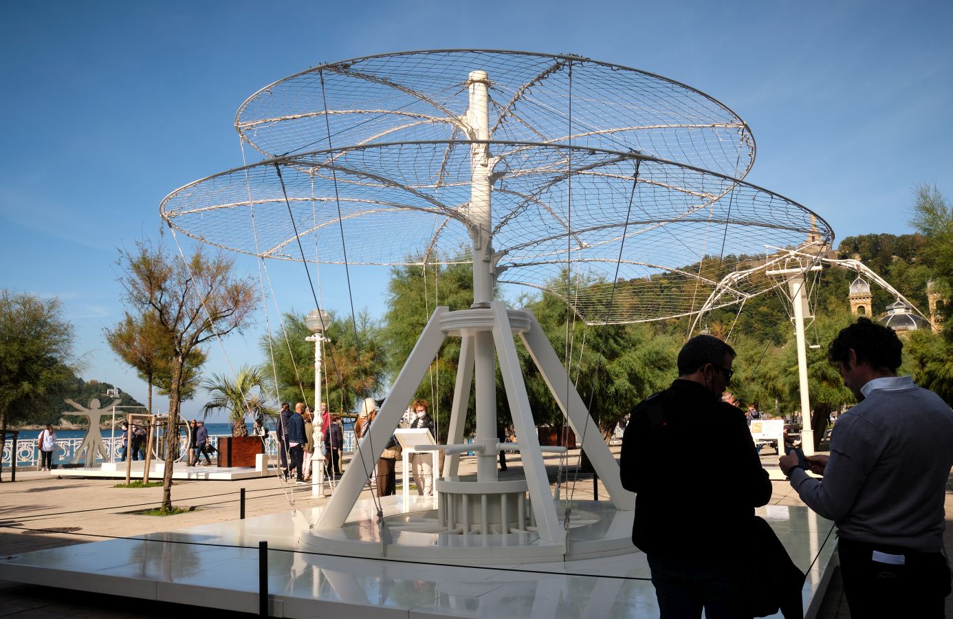 Fotos: Leonardo, vivo y vigente