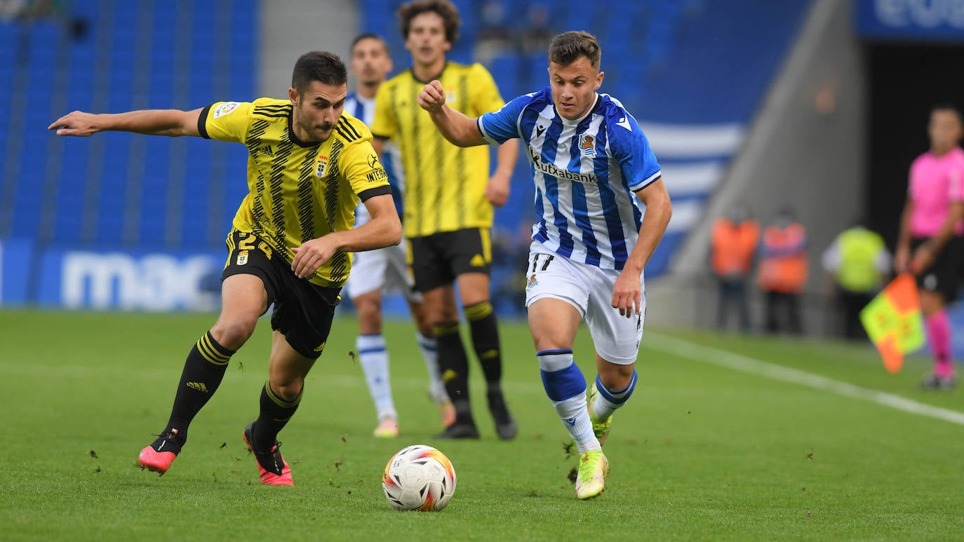 Fotos: Las mejore imáganes del partido entre la Real Sociedad y el Oviedo