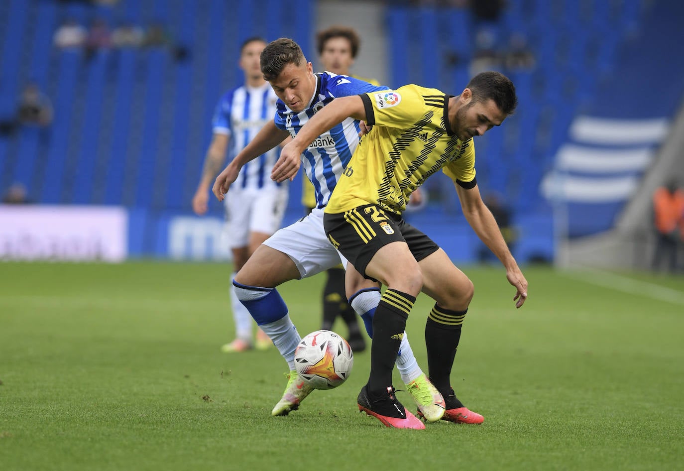 Fotos: Las mejore imáganes del partido entre la Real Sociedad y el Oviedo