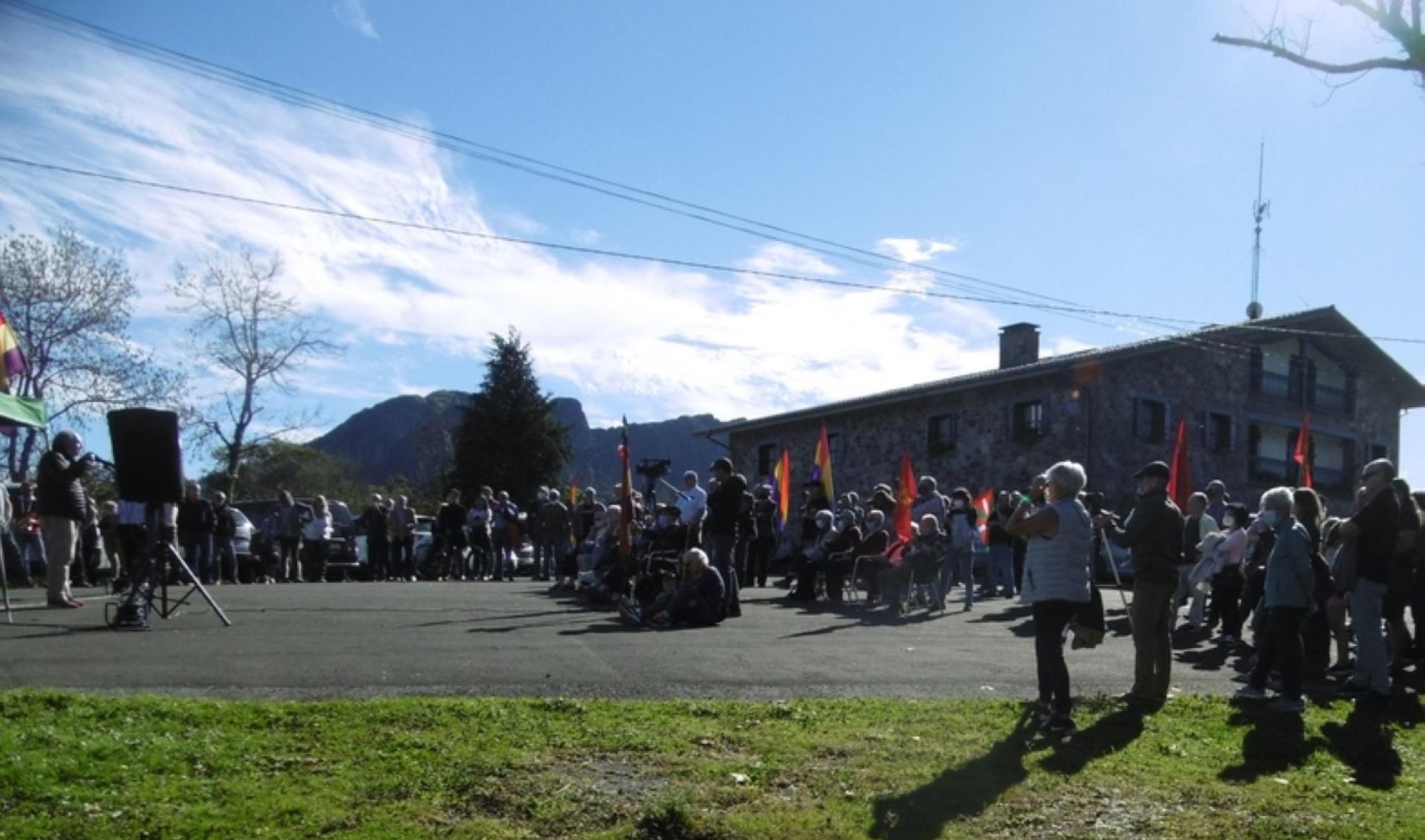 Mucha gente acudió el domingo a Pikoketa. 