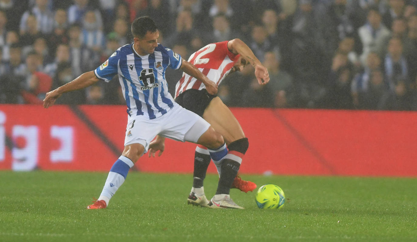 Fotos Real Sociedad - Athletic: Las mejores imágenes del derbi entre la Real Sociedad y el Athletic