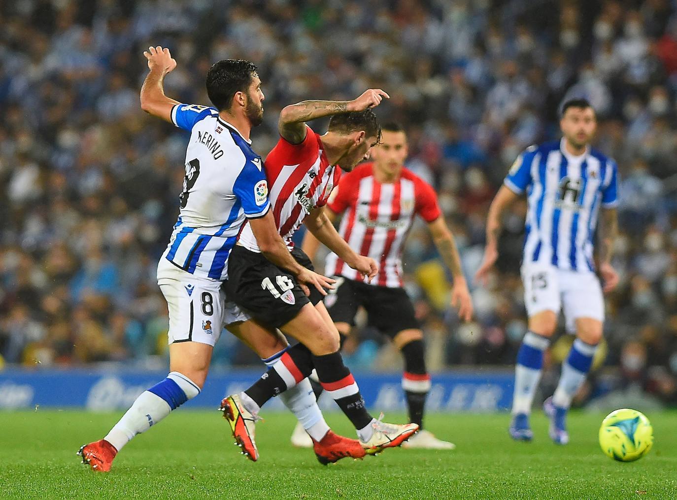 Fotos Real Sociedad - Athletic: Las mejores imágenes del derbi entre la Real Sociedad y el Athletic