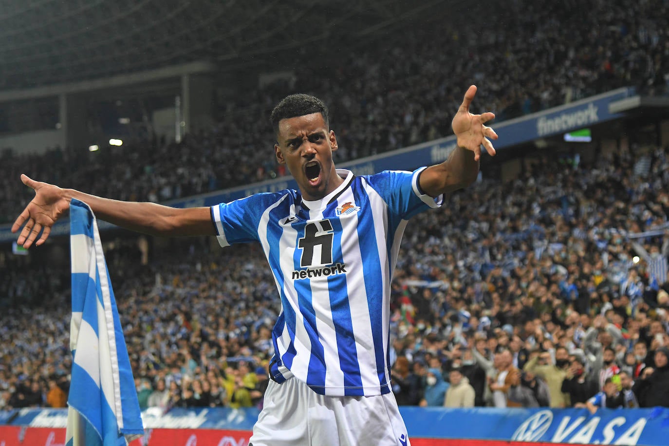 Fotos Real Sociedad - Athletic: Las mejores imágenes del derbi entre la Real Sociedad y el Athletic