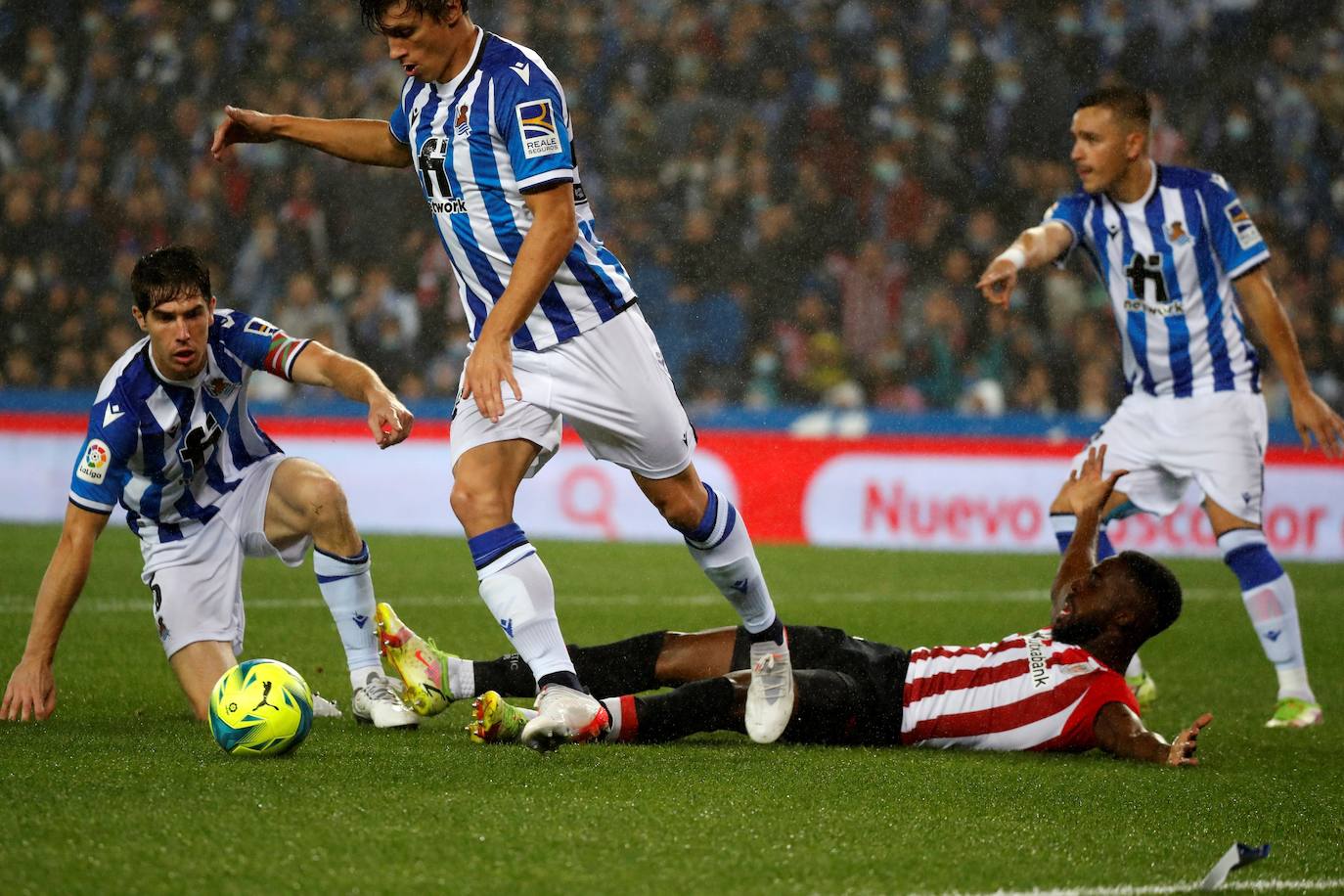 Fotos Real Sociedad - Athletic: Las mejores imágenes del derbi entre la Real Sociedad y el Athletic
