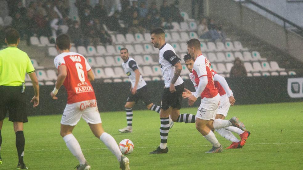Derrota cruel del Real Unión ante el Racing (1-2)