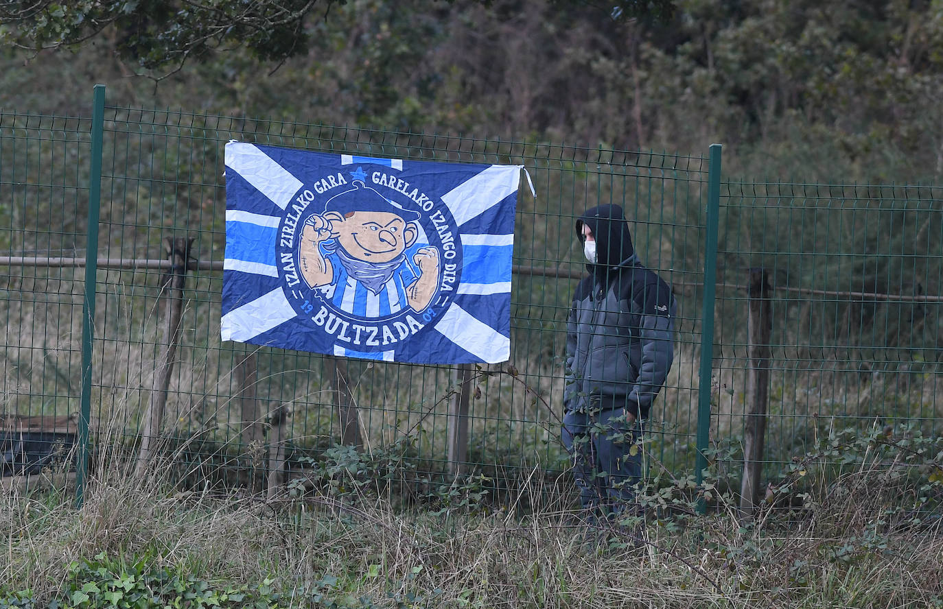 Fotos: Oyarzabal y Zubeldia, con problemas en el pubis, fuera de la lista para el Sadar