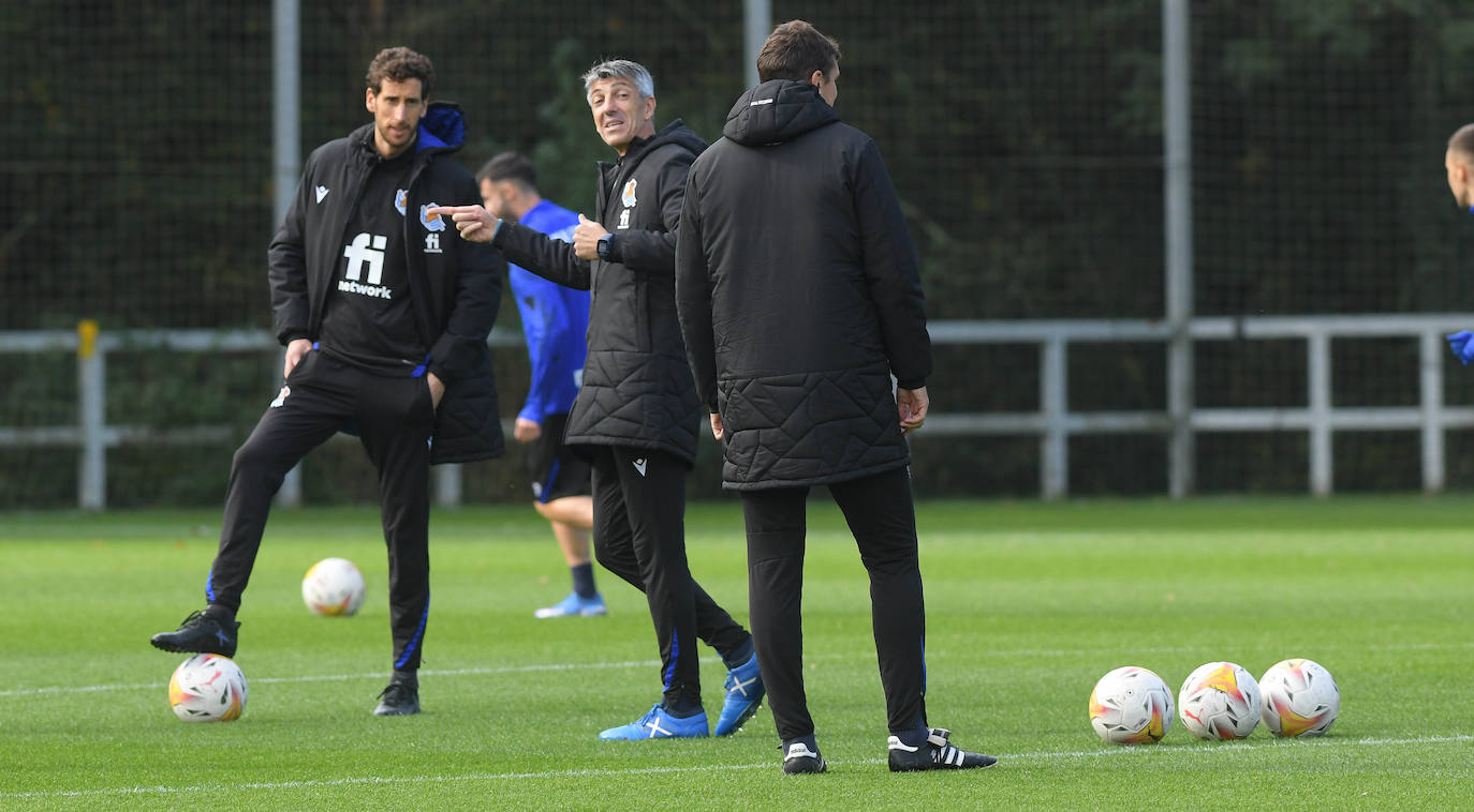 Fotos: Oyarzabal y Zubeldia, con problemas en el pubis, fuera de la lista para el Sadar