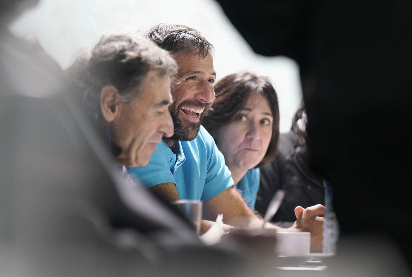 Fotos: Boni, Antonio y Miguel Mari vuelven al monte con Alex Txikon