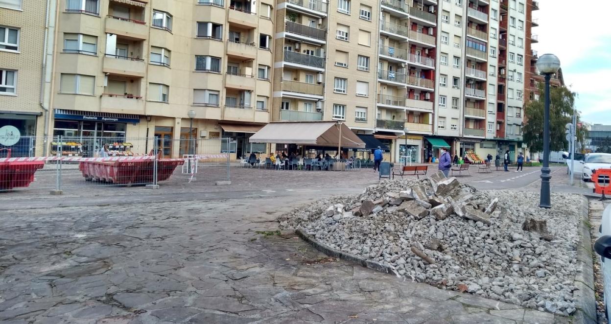 Han comenzado las obras en la plaza de Bertsolari Uztapide. 