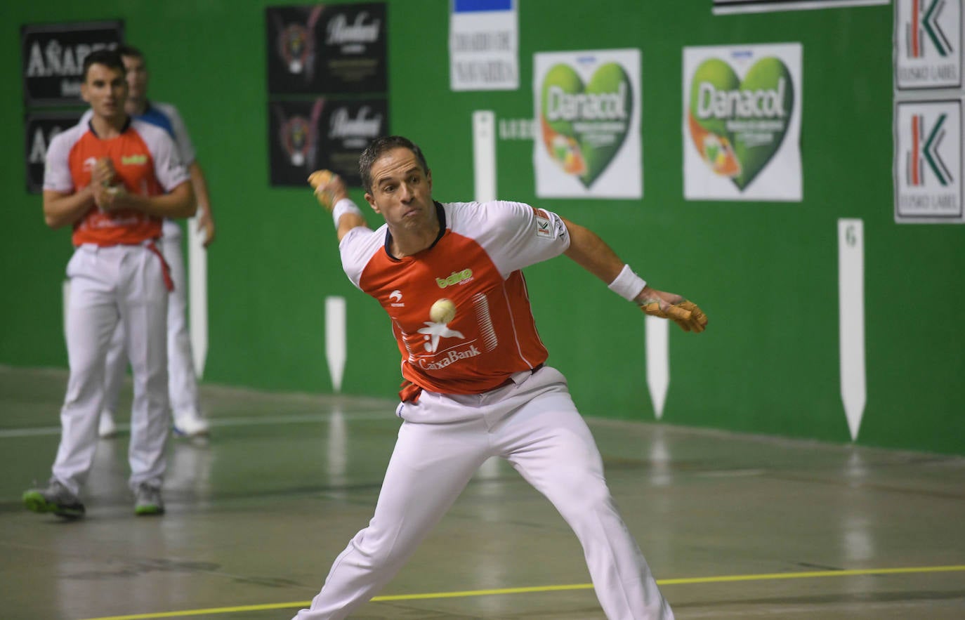 Fotos: Aimar Olaizola se despide de la pelota en Goizueta