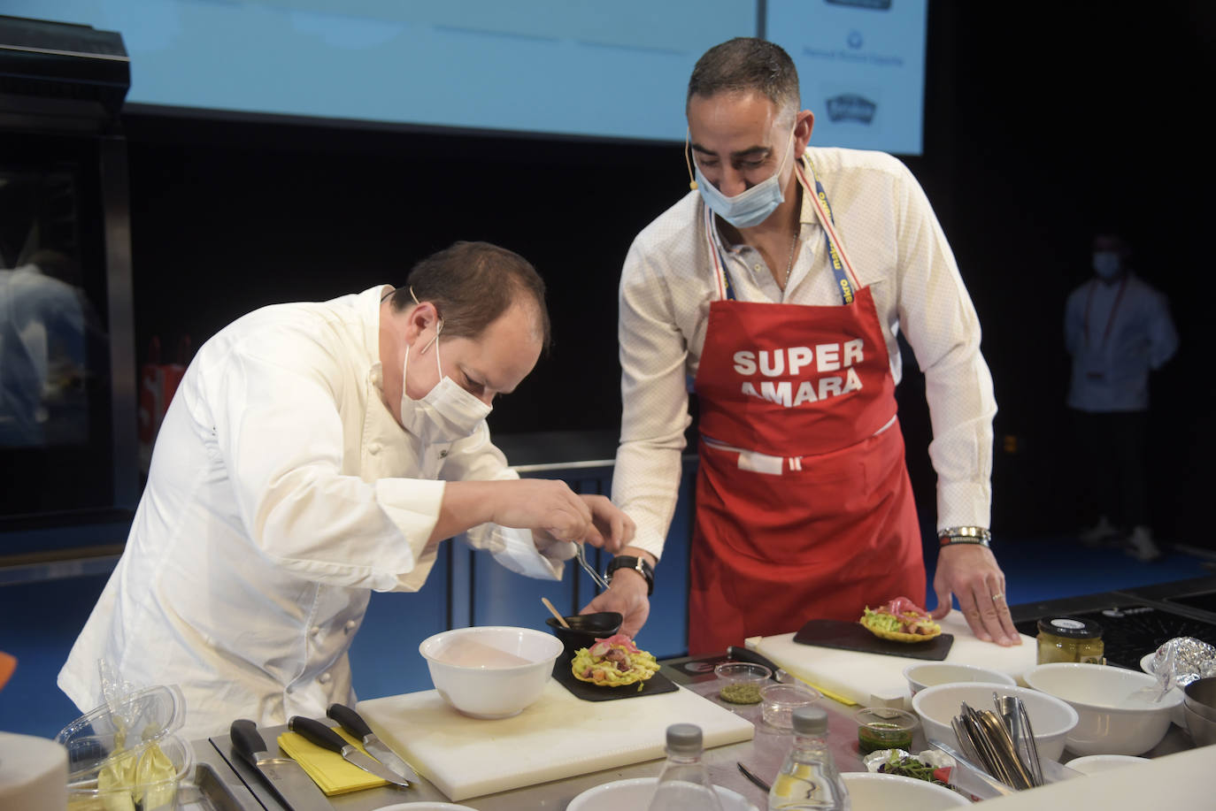 Fotos: Aficionados y chefs abren Gastronomika