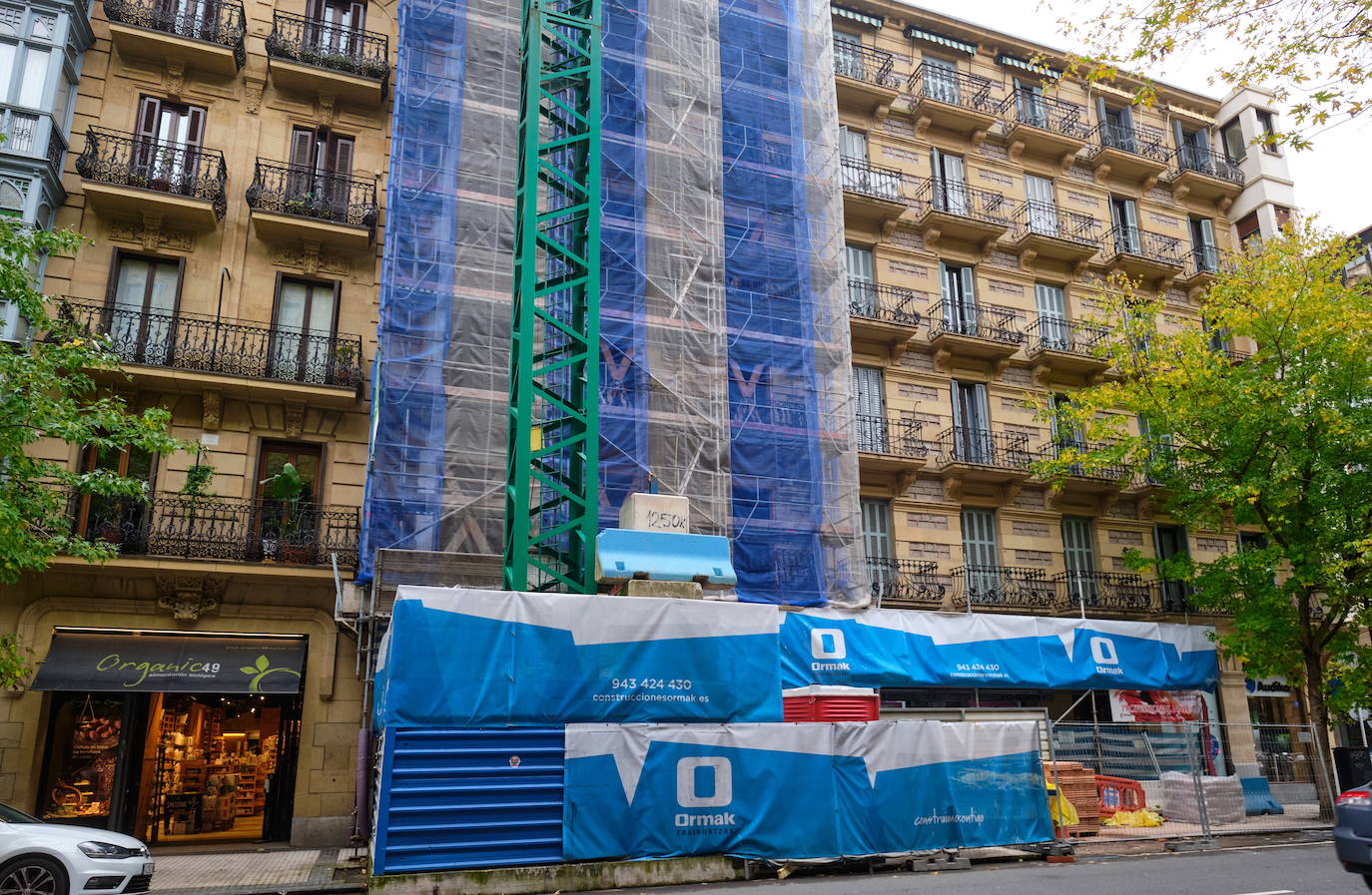 Obras del futuro hotel Arrizul Catedral, en el Centro de San Sebastián.