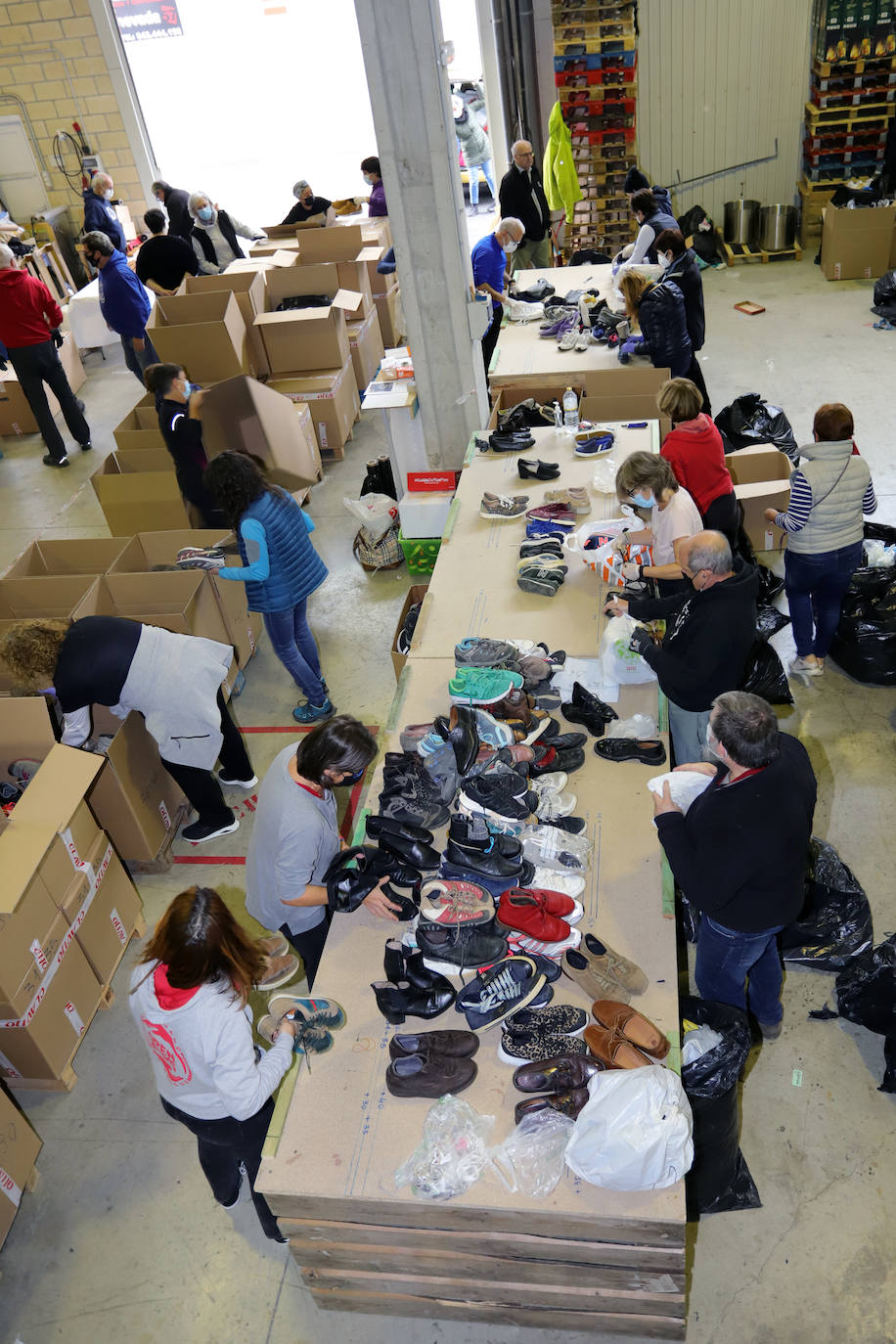 Fotos: Zapatos para 100.000 refugiados