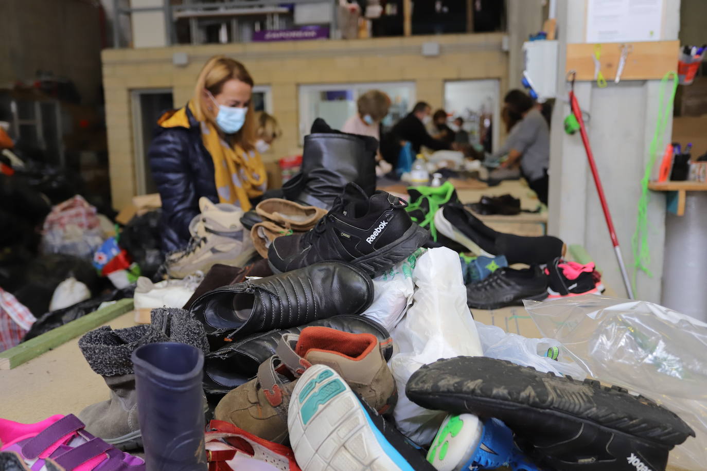 Fotos: Zapatos para 100.000 refugiados