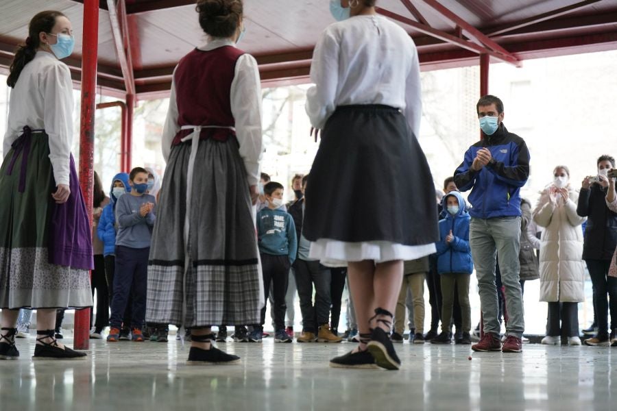 Fotos: Homenaje al profesor txapeldun