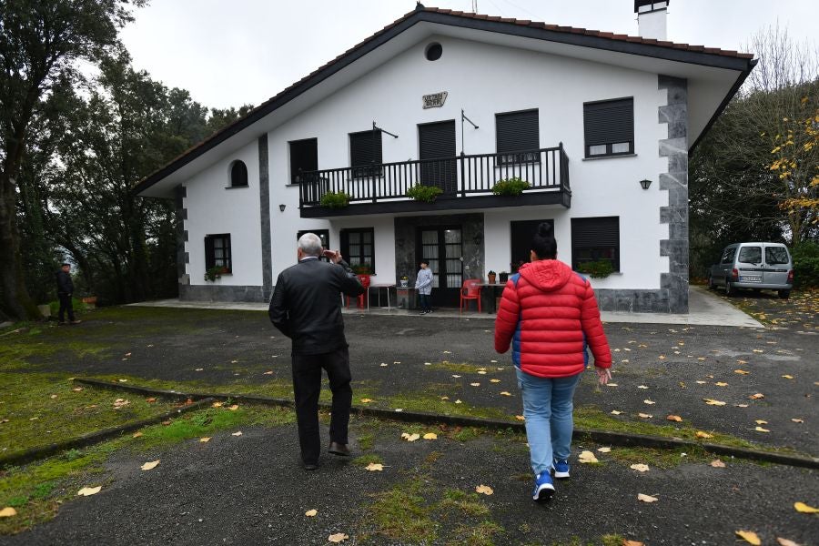 Fotos: Visita al caserío familiar