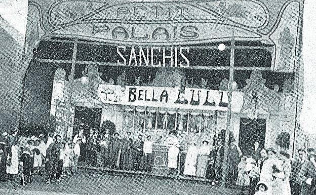 El cinematógrafo Sanchis en la feria de Amara. 