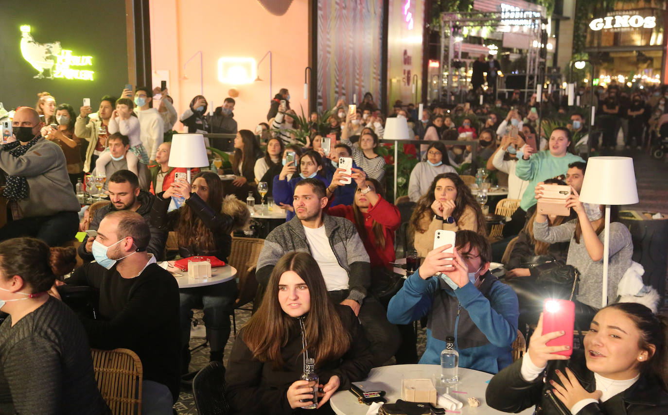 Fotos: Actuación de Ana Mena en el nuevo Garbera