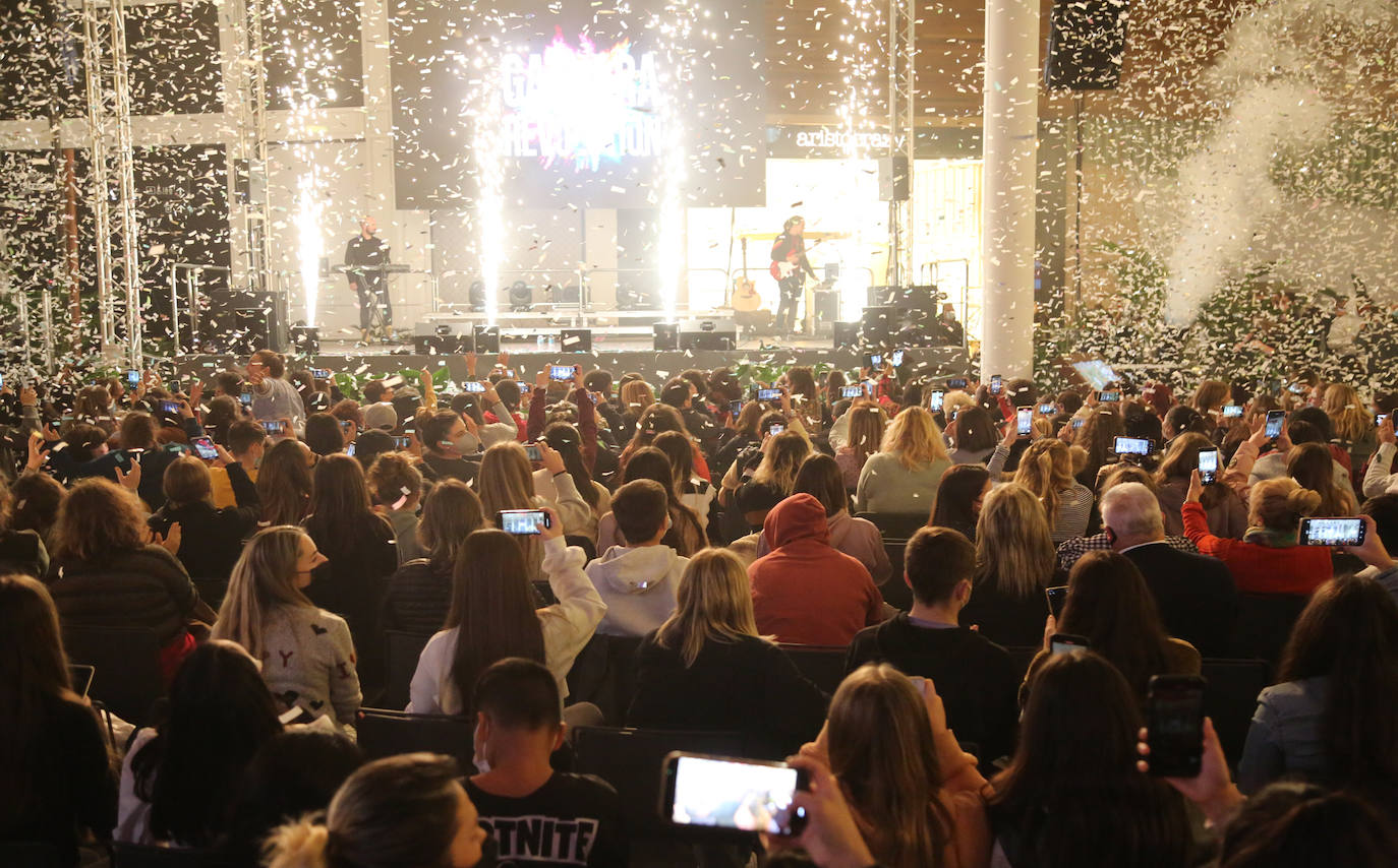 Fotos: Actuación de Ana Mena en el nuevo Garbera