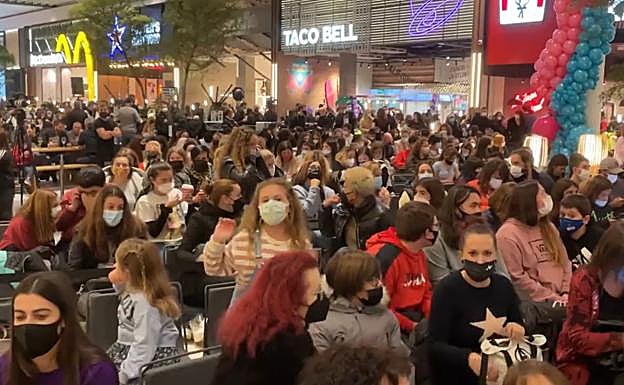 Una de las zonas de Garbera abarrotada de gente.