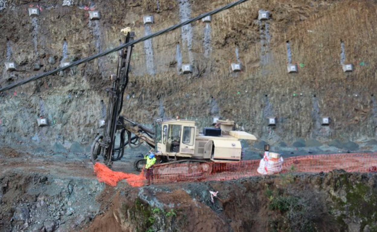Los trabajos en la carretera GI-631.
