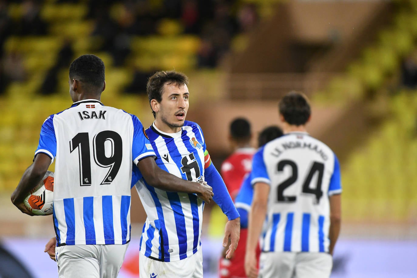 Fotos del partido entre el Mónaco y la Real Sociedad