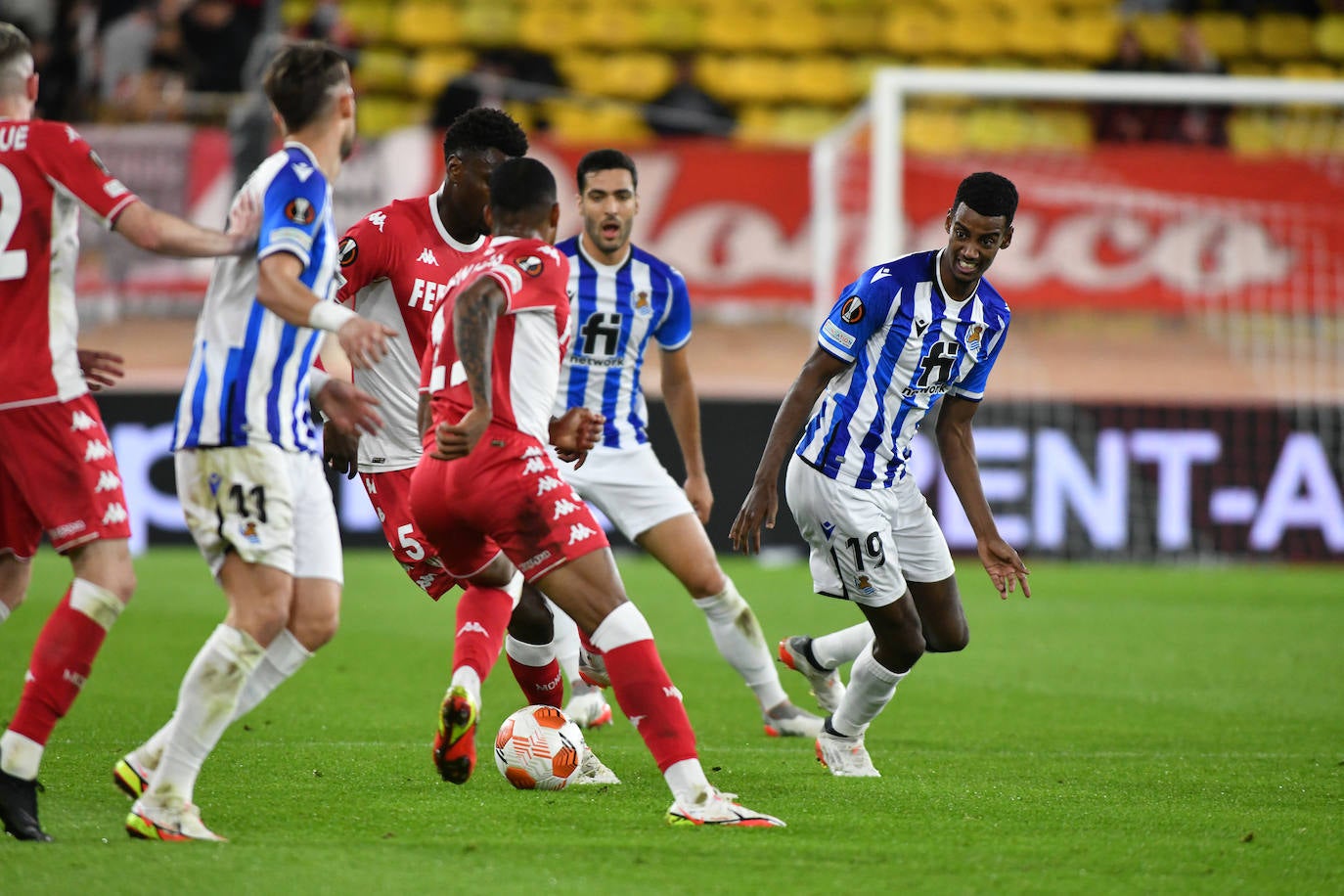 Fotos del partido entre el Mónaco y la Real Sociedad