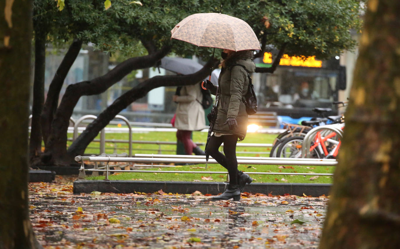 Fotos: Jornada de lluvias intensas en Gipuzkoa