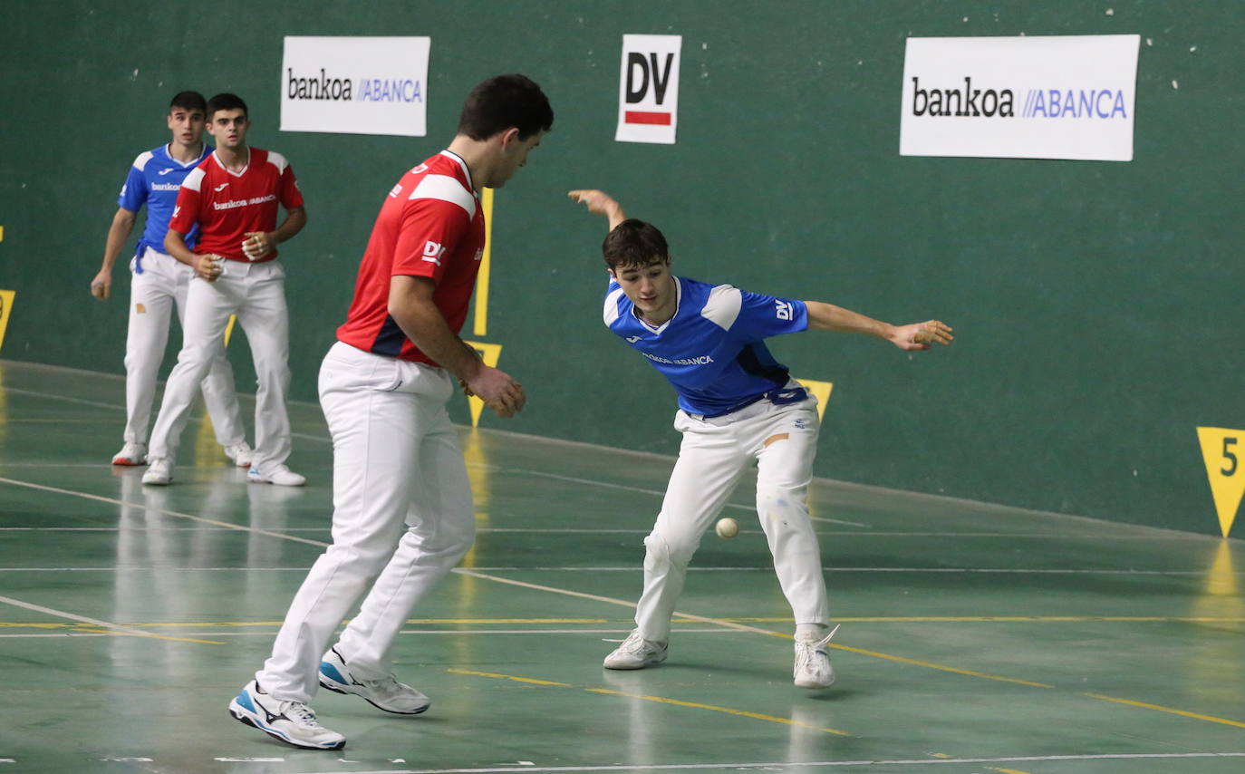 Fotos: La pegada decide en el Torneo Bankoa Abanca-DV