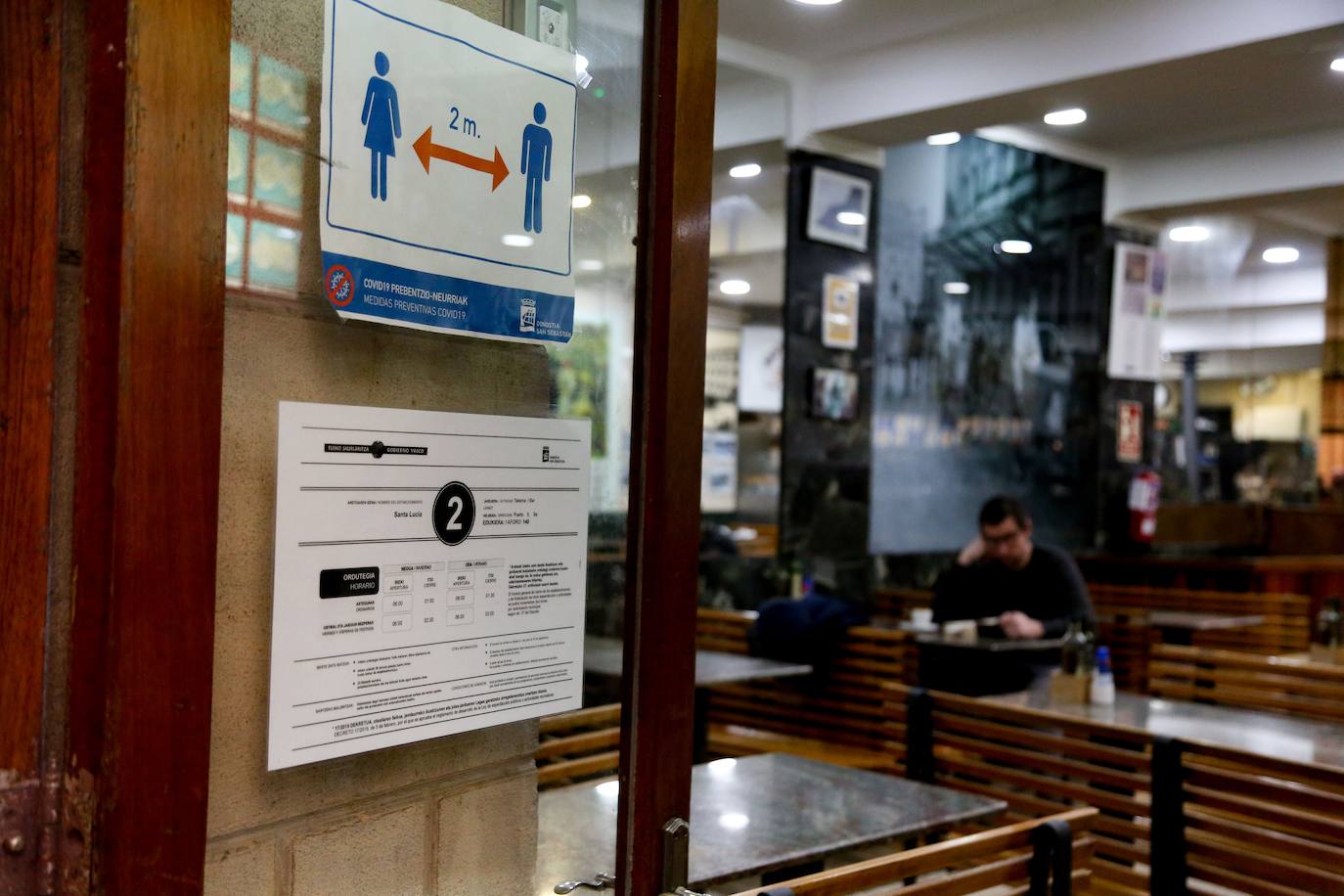 Fotos: Primer día del pasaporte Covid en los restaurantes de Euskadi