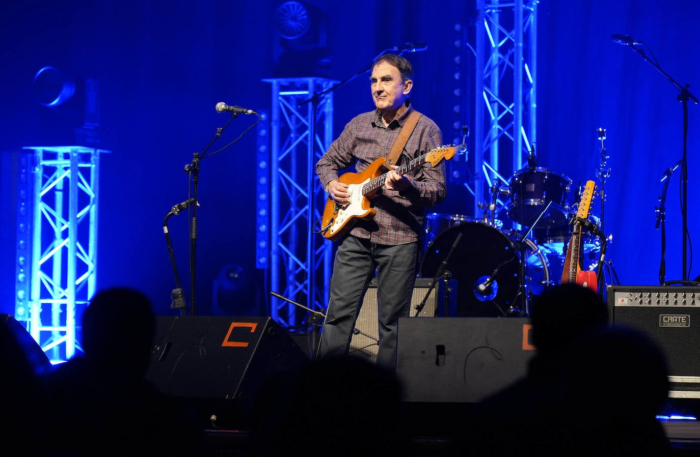 Fotos: Oskorriren kantak «maitasun handiz, baina errespetu gutxiz»