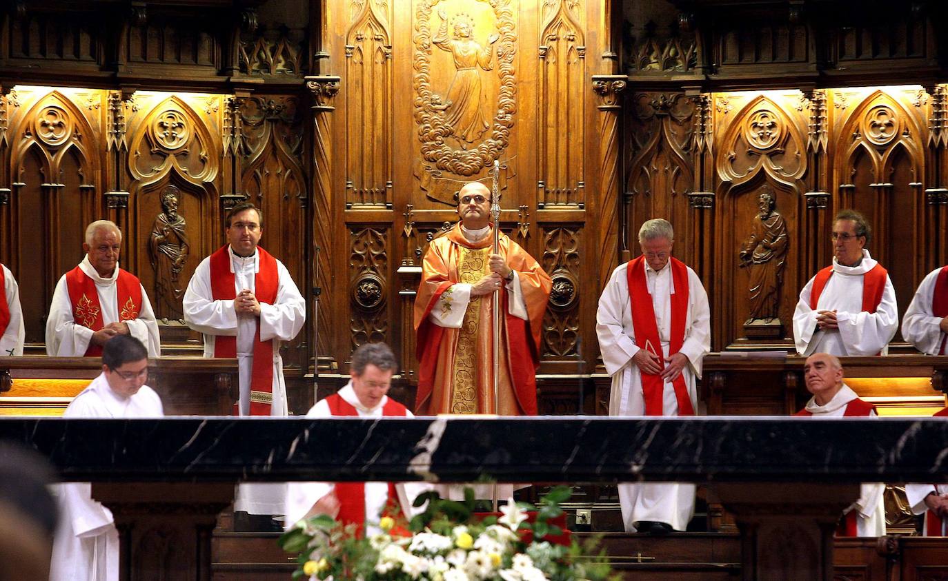 Misa de celebración del 25 aniversario de la ordenación como sacerdote de Jose Ignacio Munilla en 2011