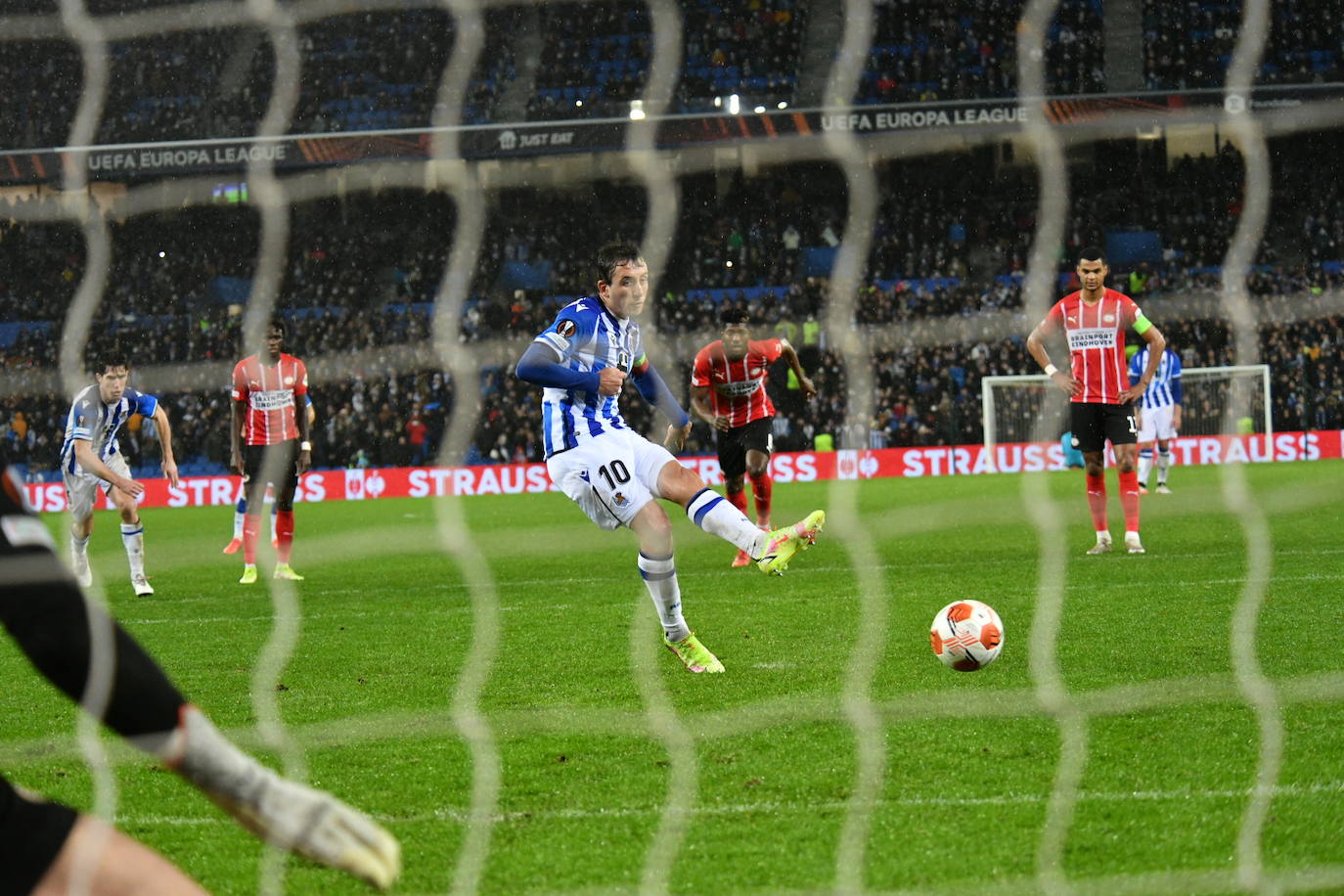 Fotos: Las mejores imágenes del partido entre la Real Sociedad y el PSV