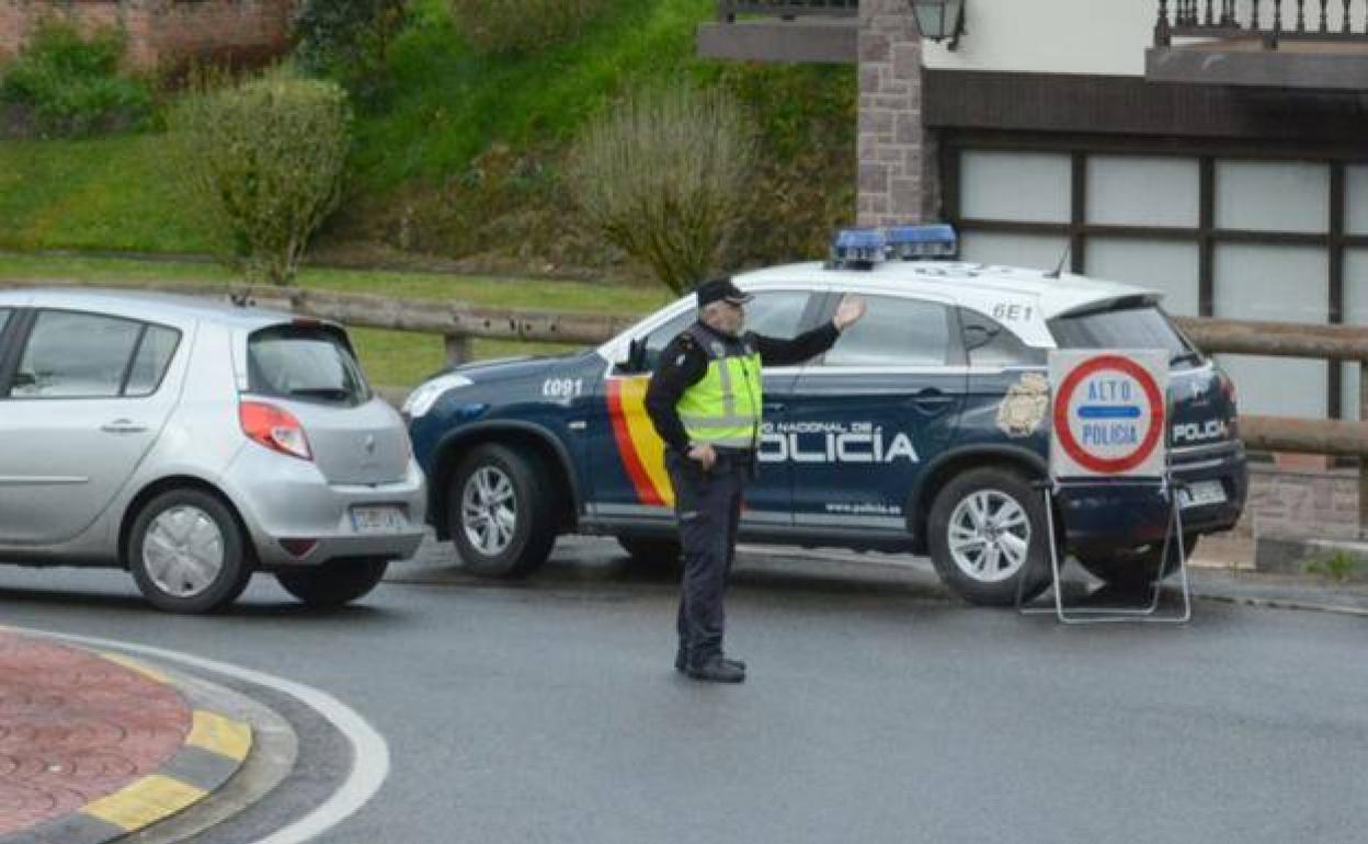 Detenido un ciudadano francés por presunto tráfico de migrantes al cruzarles en la frontera a Francia en Lizuniaga