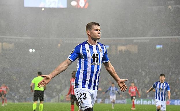 Real Sociedad - PSV Eindhoven: ¿Quién fue el mejor jugador txuri-urdin?