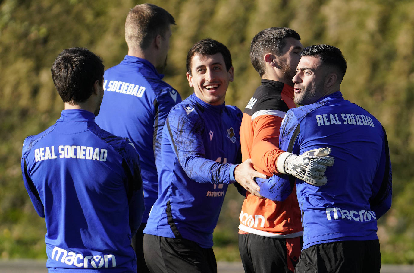 Fotos: Las imágenes del entrenamiento de la Real Sociedad en Zubieta