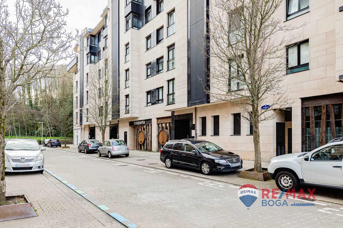 Fotos: Local comercial en Igara (Donostia)