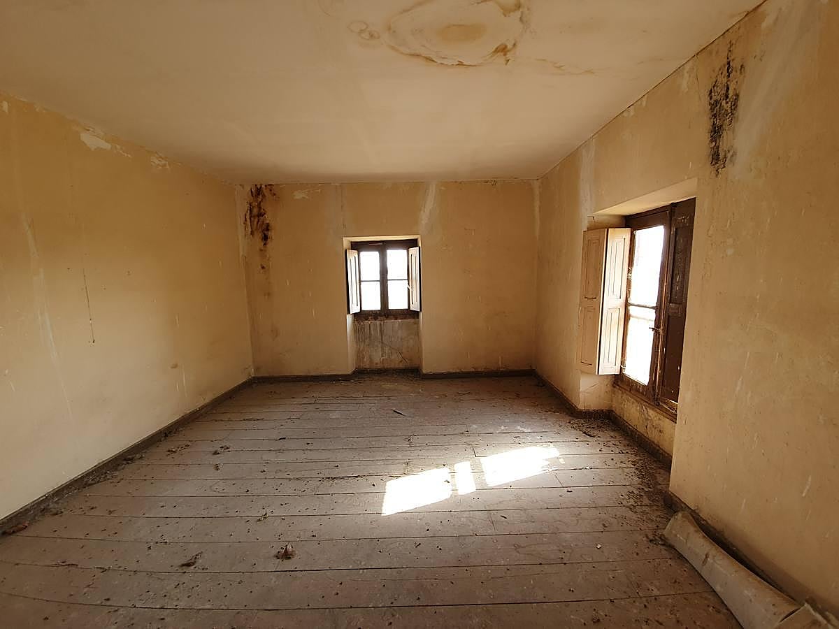 Fotos: Caserío en Peralta