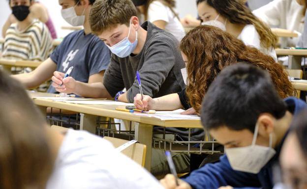 Ordutegi bereziak azterketak prestatzeko