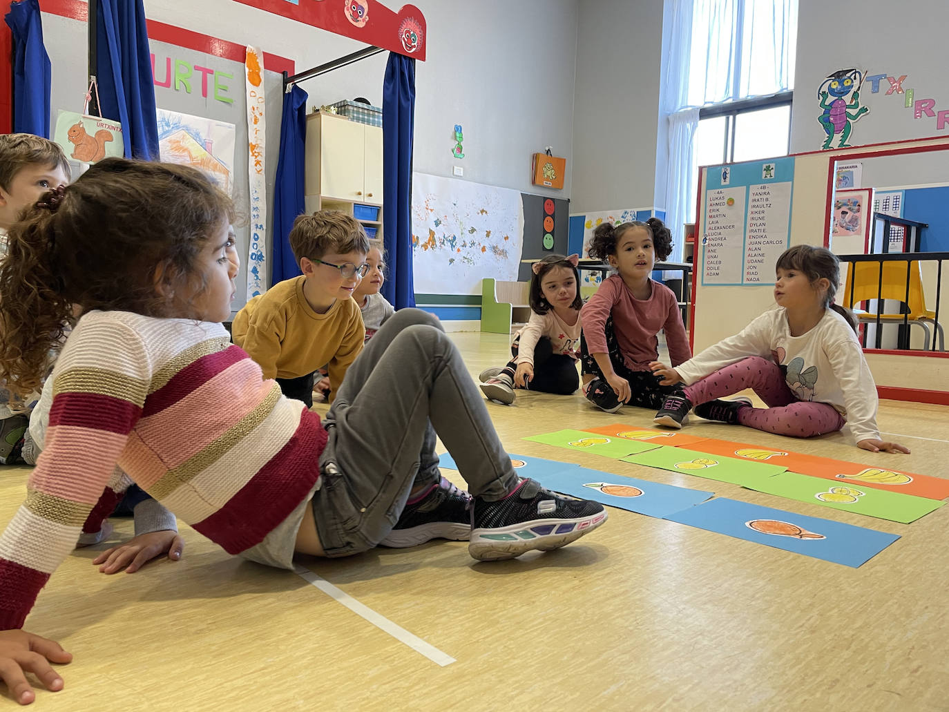 Los niños de Infantil, en clase.