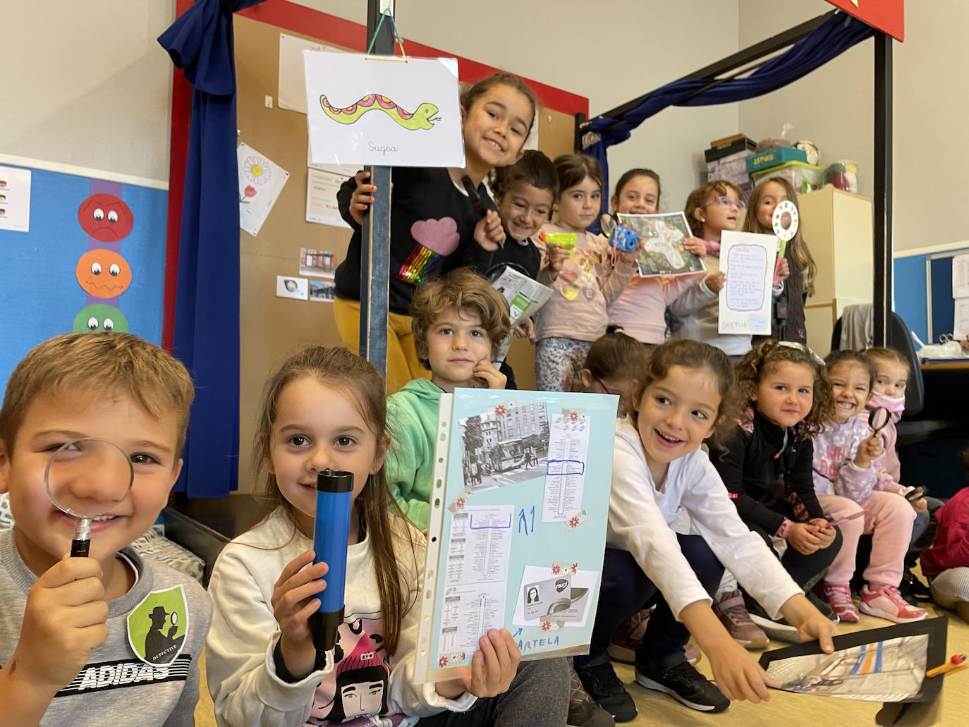 Los niños de Infantil, en una de sus actividades.