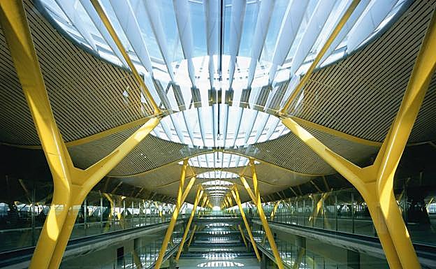 Imagen principal - La T4 del aeropuerto de Barajas, el Museo Pompidou de París y el Tribunal Europeo para los Derechos Humanos de Estrasburgo 