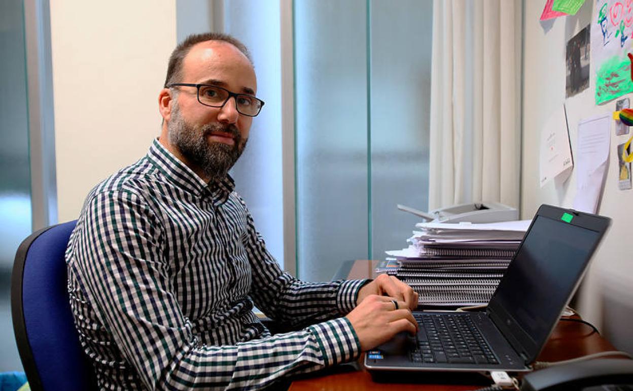 Igor Esnaola Psikologia Fakultateko ikerlaria. 