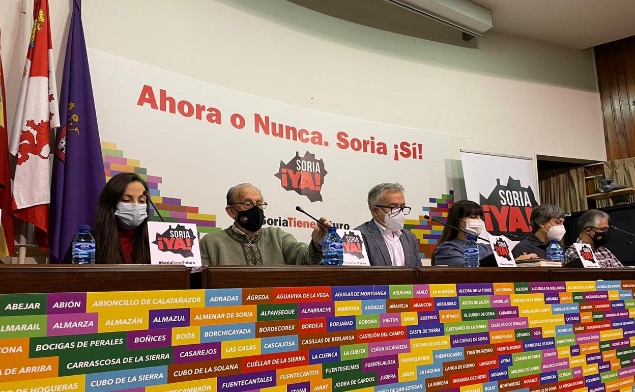 Rueda de prensa en la que la plataforma ha anunciado que se presentan a las elecciones 