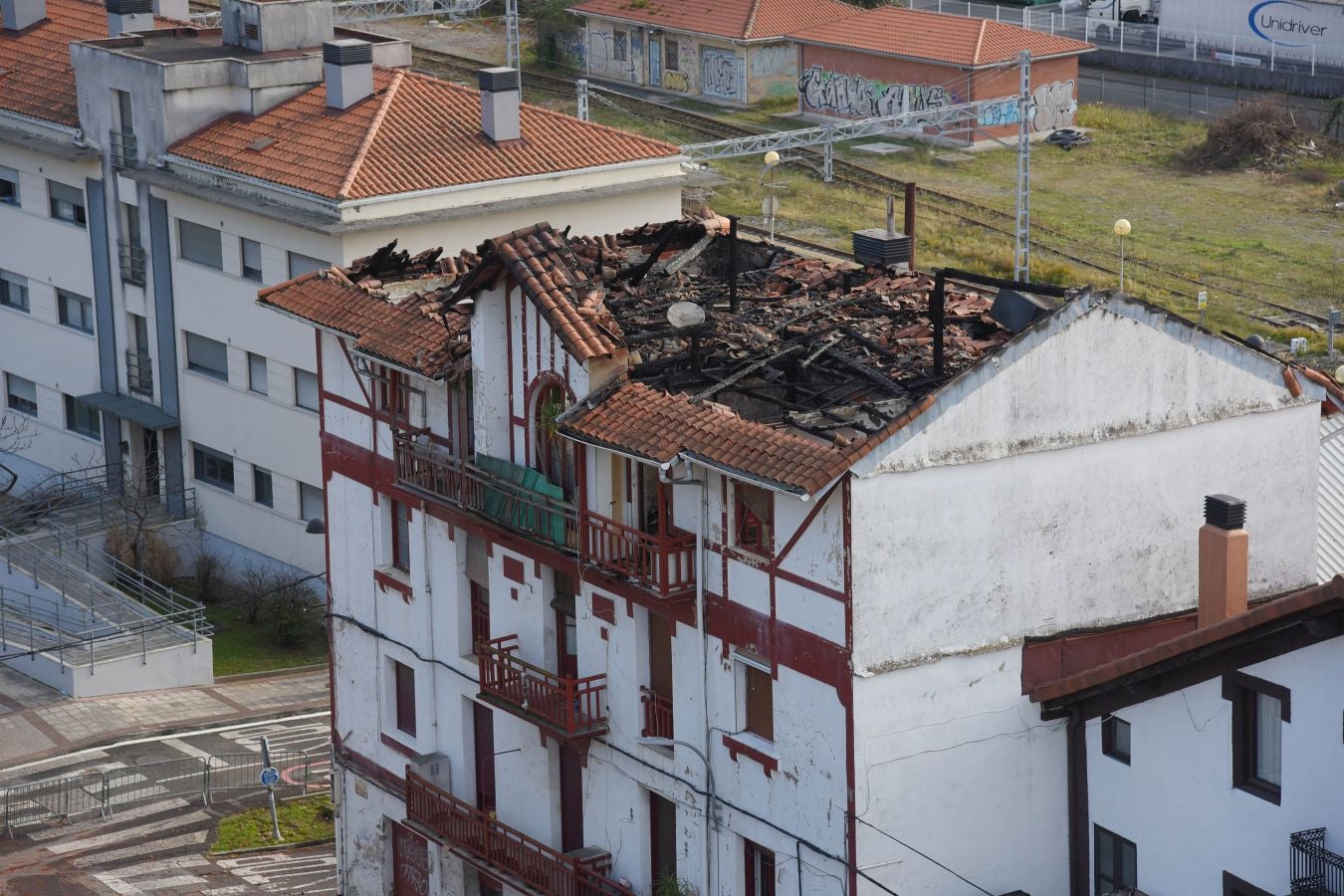 Fotos: Un incendio calcina una vivienda en Hernani