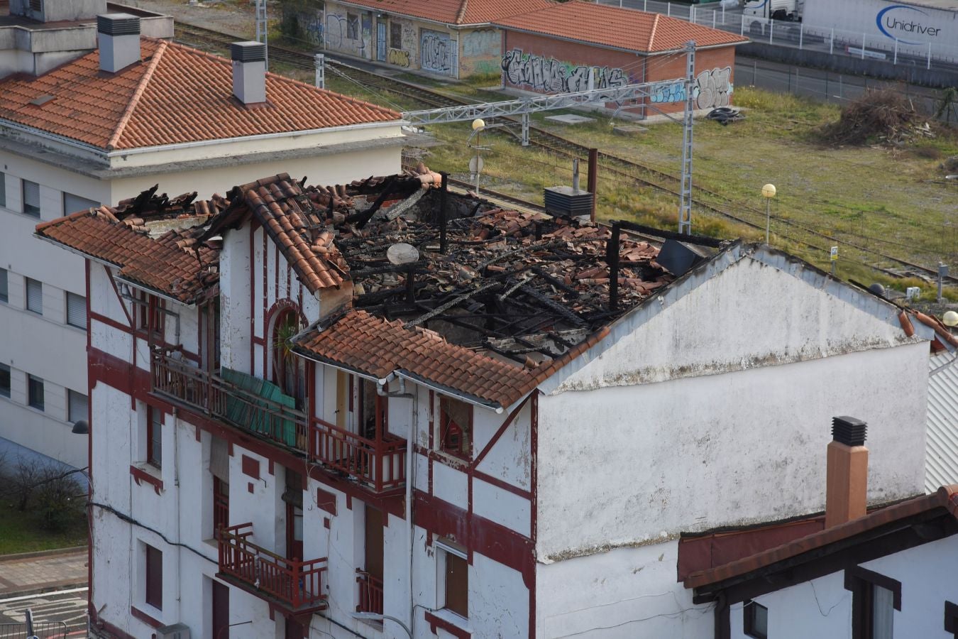 Fotos: Un incendio calcina una vivienda en Hernani