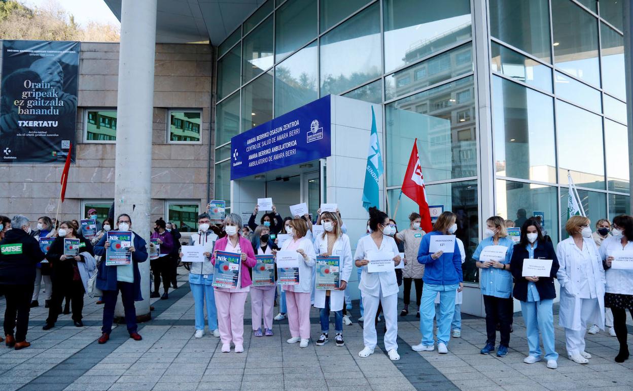 Covid en Euskadi:El sindicato de enfemería Satse «no descarta» una huelga en Osakidetza