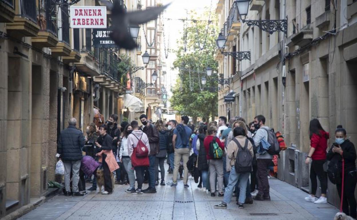 Euskadi dobla su cifra de contagios y marca un nuevo récord con 11.712 positivos en un día